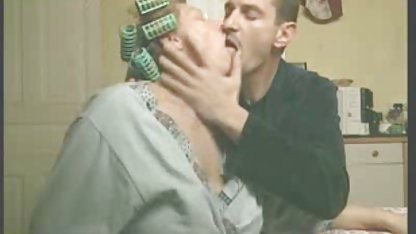 پستان بزرگ, اصلاح کرده علاقمند به جنس مخالف, فیلم سکسی پسر جوان